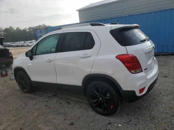 3GNCJPSB8LL209616 2020 CHEVROLET TRAX - Image 2