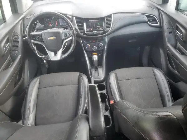 3GNCJPSB8LL209616 2020 CHEVROLET TRAX - Image 8