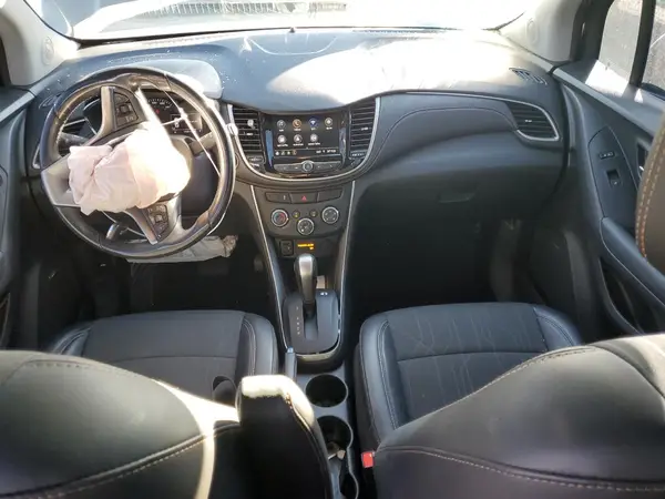 3GNCJPSB8LL252742 2020 CHEVROLET TRAX - Image 8