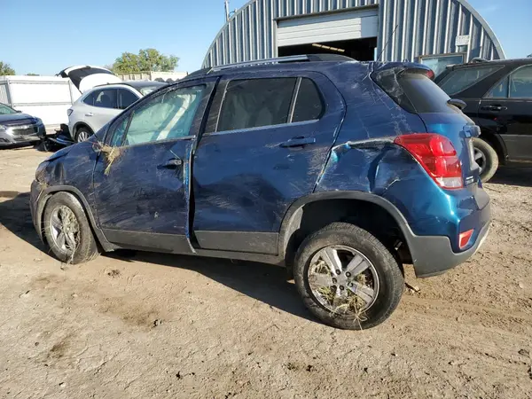3GNCJPSB8LL256449 2020 CHEVROLET TRAX - Image 2