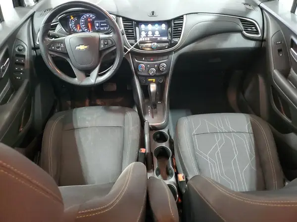 3GNCJPSB8LL260811 2020 CHEVROLET TRAX - Image 8