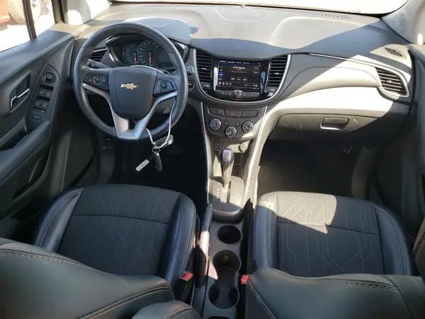 3GNCJPSB8LL263580 2020 CHEVROLET TRAX - Image 8