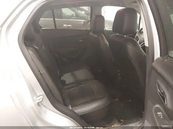 3GNCJPSB8LL303463 2020 CHEVROLET TRAX - Image 8