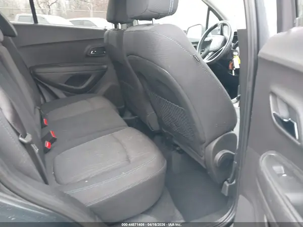 3GNCJPSB9GL170265 2016 CHEVROLET TRAX - Image 8