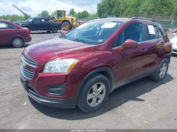 3GNCJPSB9GL186904 2016 CHEVROLET TRAX - Image 2