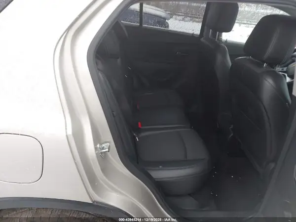 3GNCJPSB9GL238886 2016 CHEVROLET TRAX - Image 8
