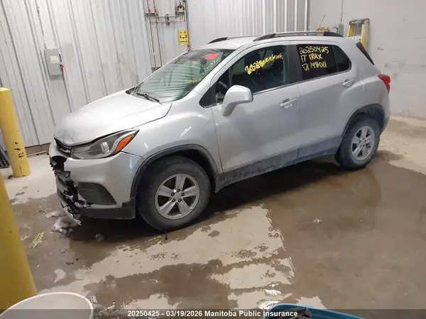 3GNCJPSB9HL148011 2017 CHEVROLET TRAX - Image 2