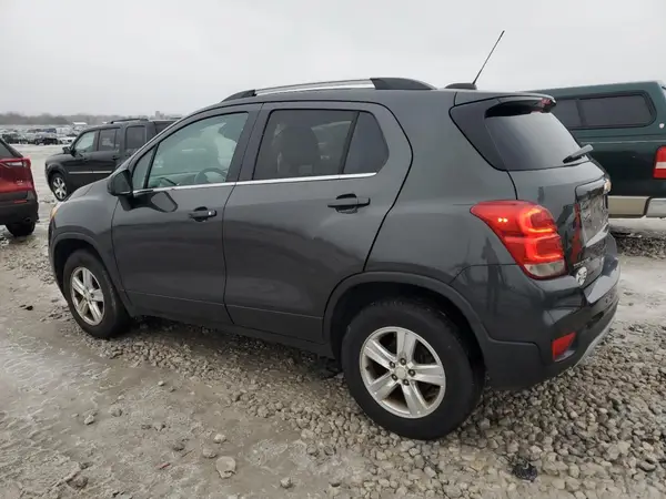 3GNCJPSB9HL165875 2017 CHEVROLET TRAX - Image 2