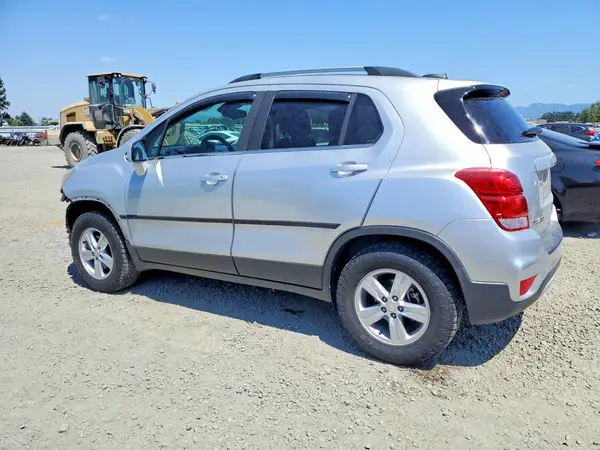 3GNCJPSB9HL167819 2017 CHEVROLET TRAX - Image 2