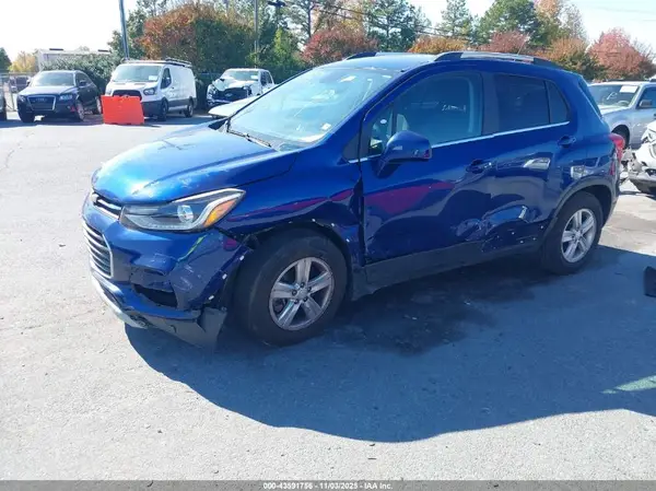 3GNCJPSB9HL172258 2017 CHEVROLET TRAX - Image 2