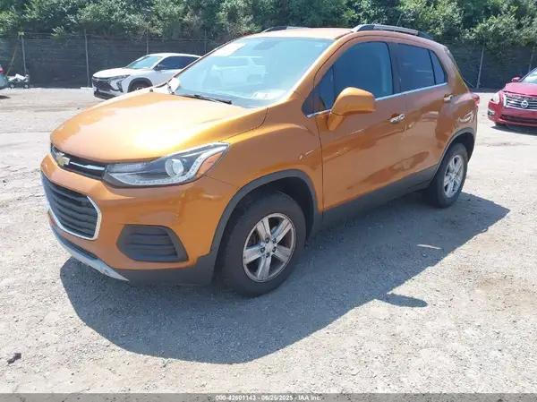 3GNCJPSB9HL182286 2017 CHEVROLET TRAX - Image 2