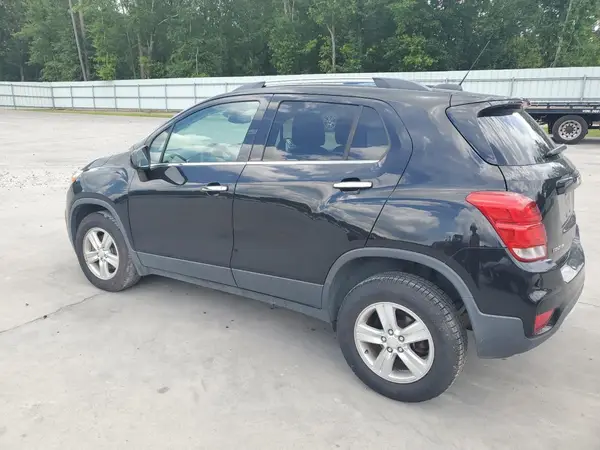 3GNCJPSB9HL187763 2017 CHEVROLET TRAX - Image 2