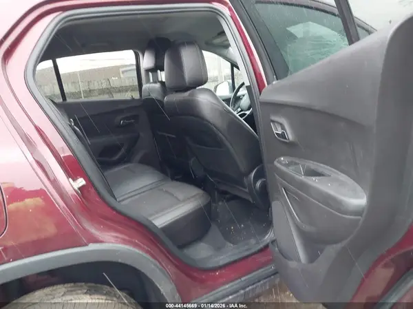 3GNCJPSB9HL250098 2017 CHEVROLET TRAX - Image 8