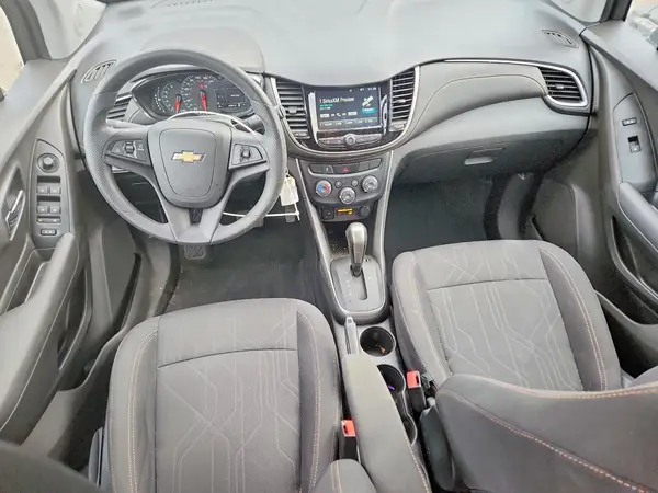3GNCJPSB9HL251445 2017 CHEVROLET TRAX - Image 8