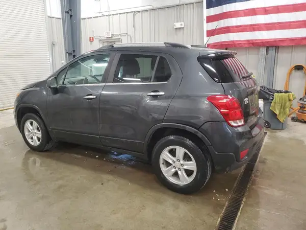 3GNCJPSB9HL258198 2017 CHEVROLET TRAX - Image 2
