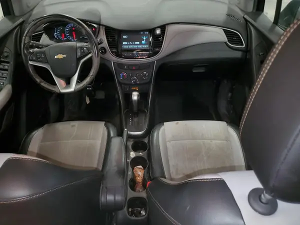 3GNCJPSB9HL258198 2017 CHEVROLET TRAX - Image 8