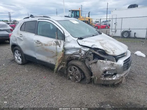 3GNCJPSB9HL289449 2017 CHEVROLET TRAX - Image 1