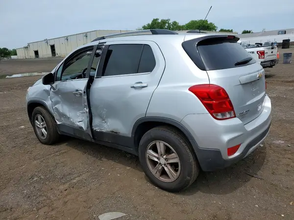 3GNCJPSB9HL289578 2017 CHEVROLET TRAX - Image 2