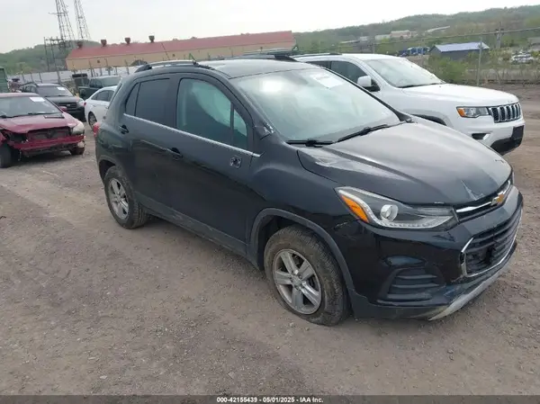 3GNCJPSB9JL241844 2018 CHEVROLET TRAX - Image 1