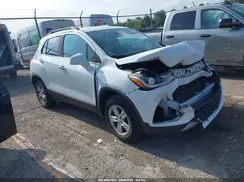 3GNCJPSB9JL243433 2018 CHEVROLET TRAX