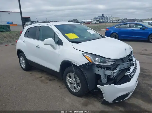 3GNCJPSB9JL262760 2018 CHEVROLET TRAX - Image 1