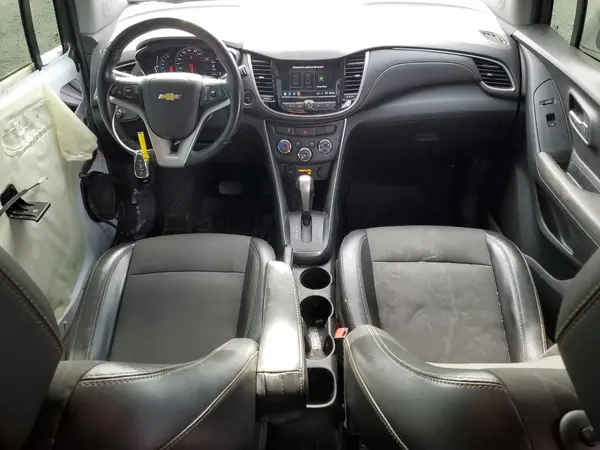 3GNCJPSB9JL265108 2018 CHEVROLET TRAX - Image 8