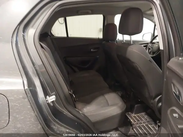3GNCJPSB9JL300357 2018 CHEVROLET TRAX - Image 8