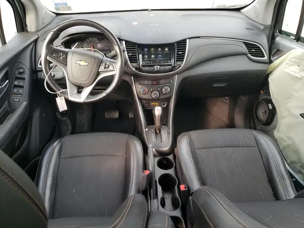3GNCJPSB9JL365967 2018 CHEVROLET TRAX - Image 8