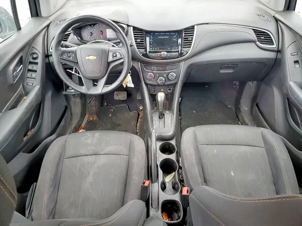 3GNCJPSB9JL407201 2018 CHEVROLET TRAX - Image 8