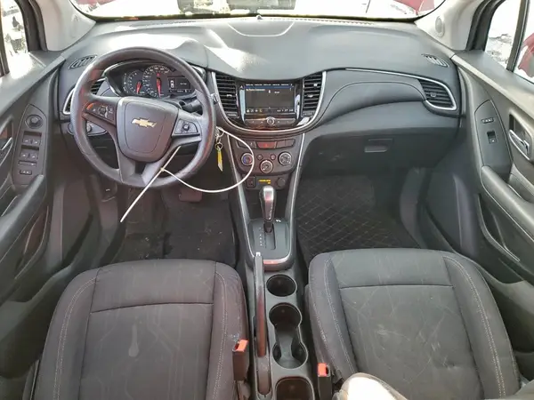 3GNCJPSB9KL109345 2019 CHEVROLET TRAX - Image 8