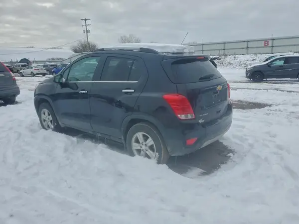 3GNCJPSB9KL145830 2019 CHEVROLET TRAX - Image 2