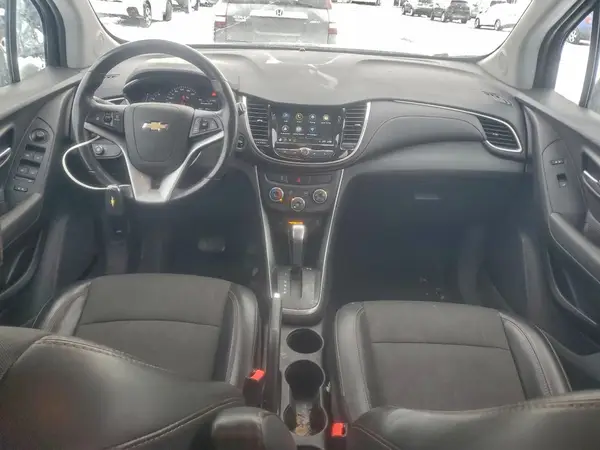 3GNCJPSB9KL145830 2019 CHEVROLET TRAX - Image 8