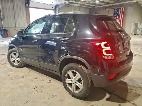 3GNCJPSB9KL174499 2019 CHEVROLET TRAX - Image 2