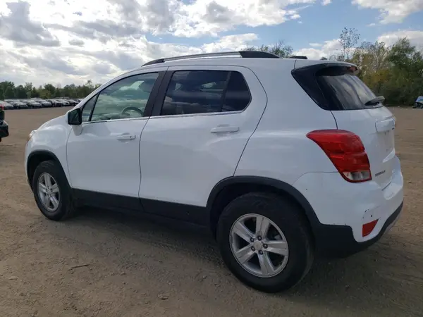 3GNCJPSB9KL222499 2019 CHEVROLET TRAX - Image 2