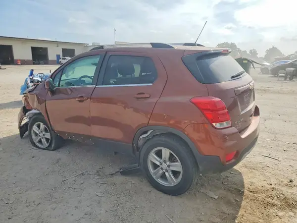 3GNCJPSB9KL237665 2019 CHEVROLET TRAX - Image 2