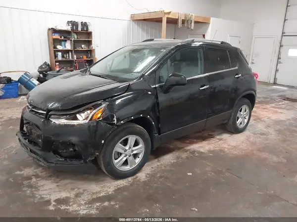 3GNCJPSB9KL258998 2019 CHEVROLET TRAX - Image 2