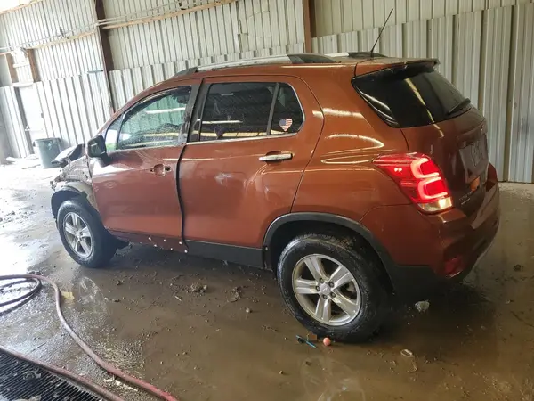 3GNCJPSB9KL273176 2019 CHEVROLET TRAX - Image 2