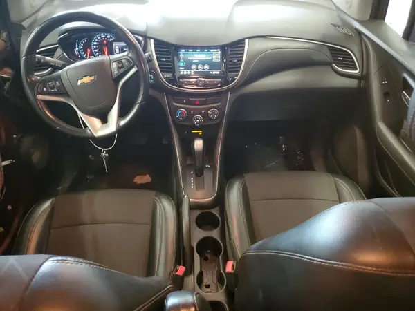 3GNCJPSB9KL273176 2019 CHEVROLET TRAX - Image 8