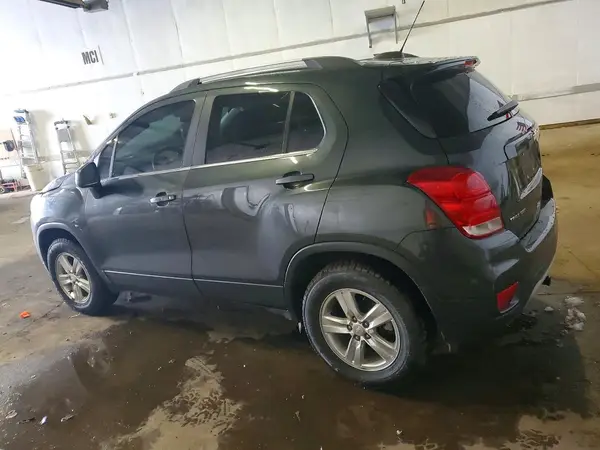 3GNCJPSB9KL284257 2019 CHEVROLET TRAX - Image 2