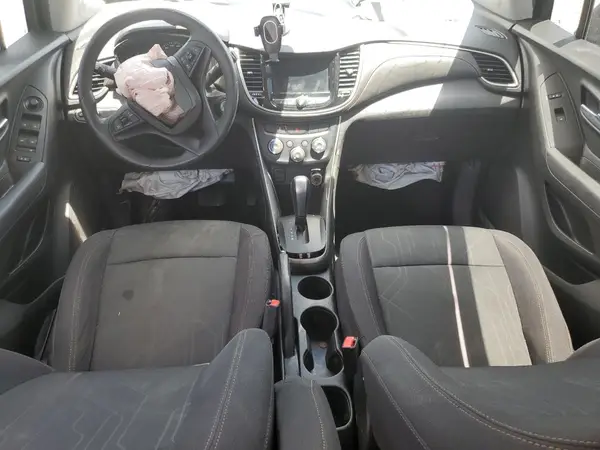 3GNCJPSB9KL286557 2019 CHEVROLET TRAX - Image 8