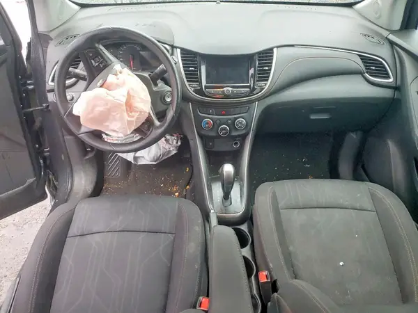 3GNCJPSB9KL349317 2019 CHEVROLET TRAX - Image 8