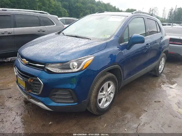 3GNCJPSB9LL171331 2020 CHEVROLET TRAX - Image 2