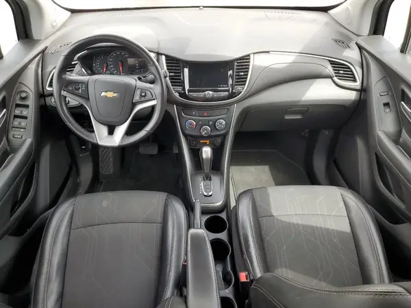 3GNCJPSB9LL198867 2020 CHEVROLET TRAX - Image 8