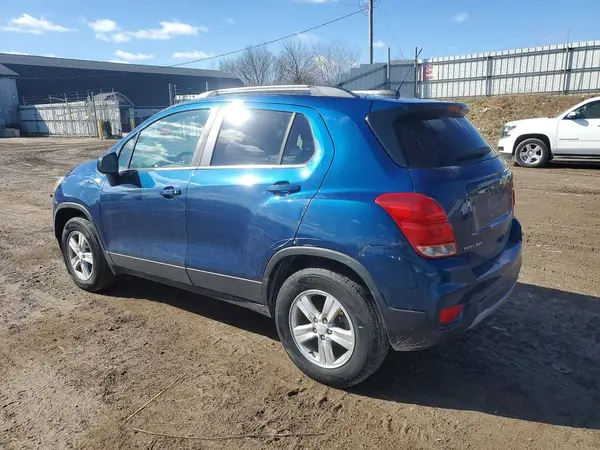 3GNCJPSB9LL219023 2020 CHEVROLET TRAX - Image 2