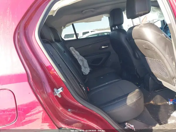 3GNCJPSB9LL223539 2020 CHEVROLET TRAX - Image 8