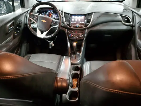 3GNCJPSB9LL232077 2020 CHEVROLET TRAX - Image 8