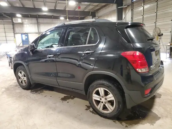 3GNCJPSB9LL316481 2020 CHEVROLET TRAX - Image 2