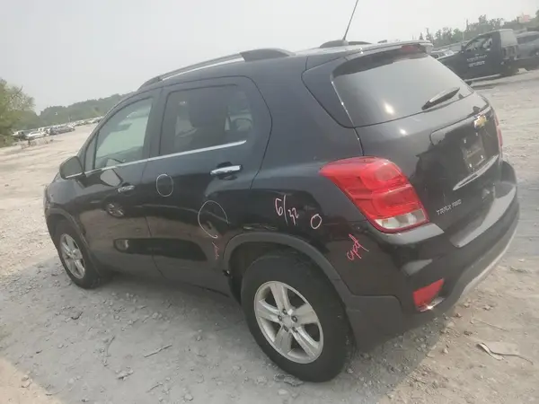 3GNCJPSB9LL331109 2020 CHEVROLET TRAX - Image 2