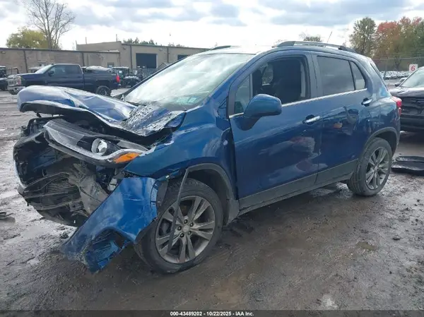 3GNCJPSB9LL334088 2020 CHEVROLET TRAX - Image 2