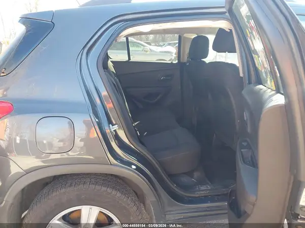 3GNCJPSBXGL185891 2016 CHEVROLET TRAX - Image 8
